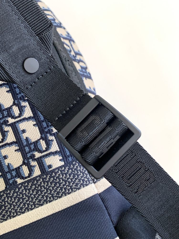 Dior manbag