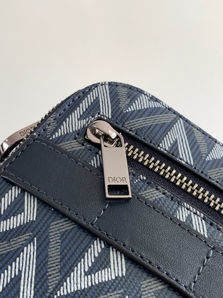 Dior manbag