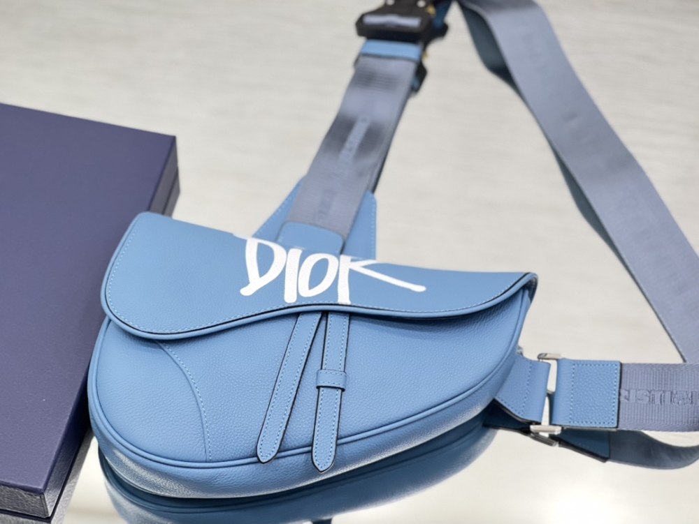 Dior man's blue saddle bag