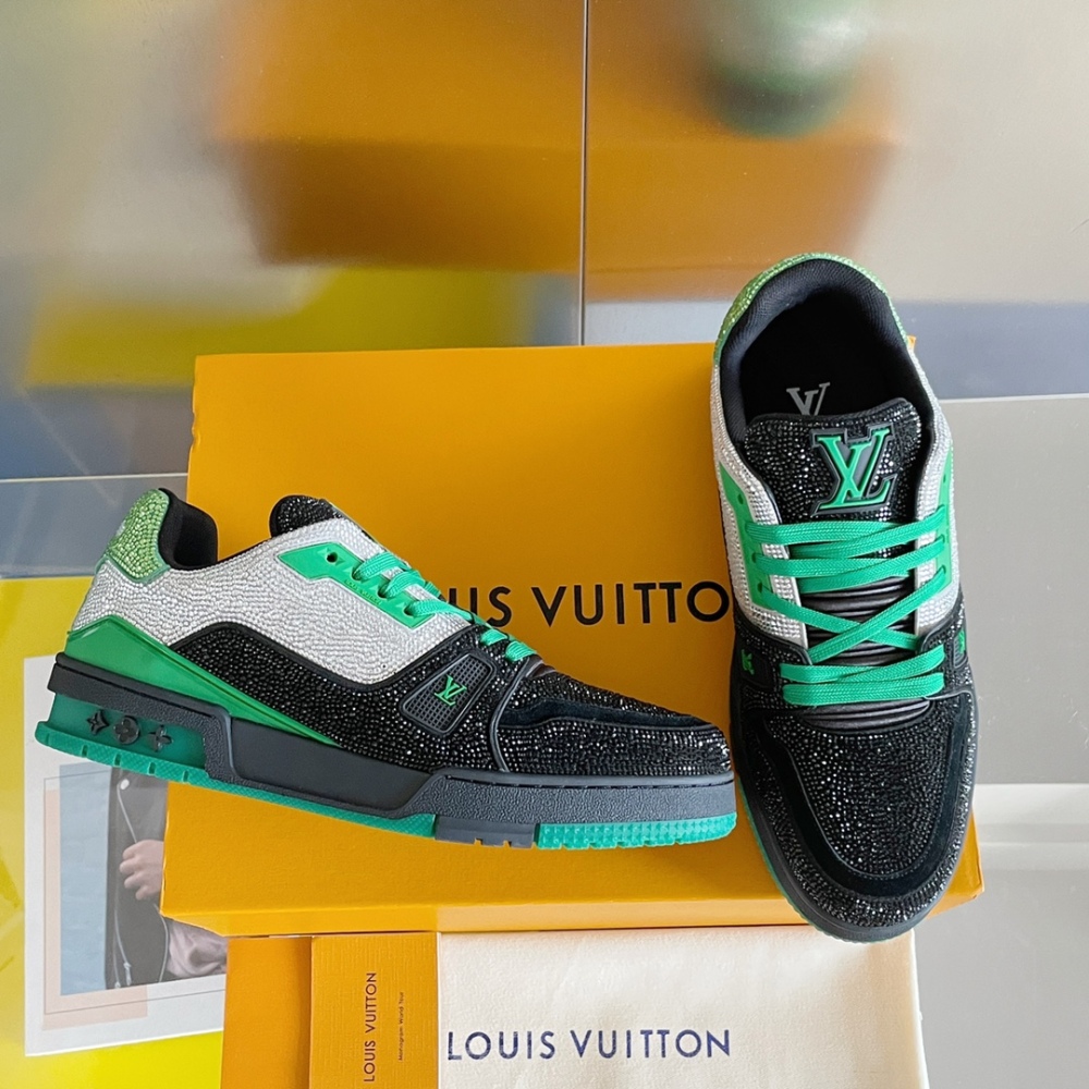 LV flats LV size  LV运动鞋