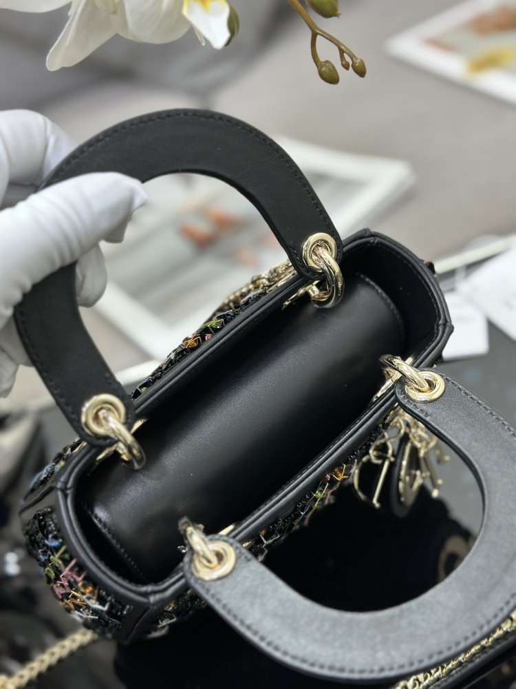 Dior Handmade bag Lady Dior Dior  size 17 x 15 x 7