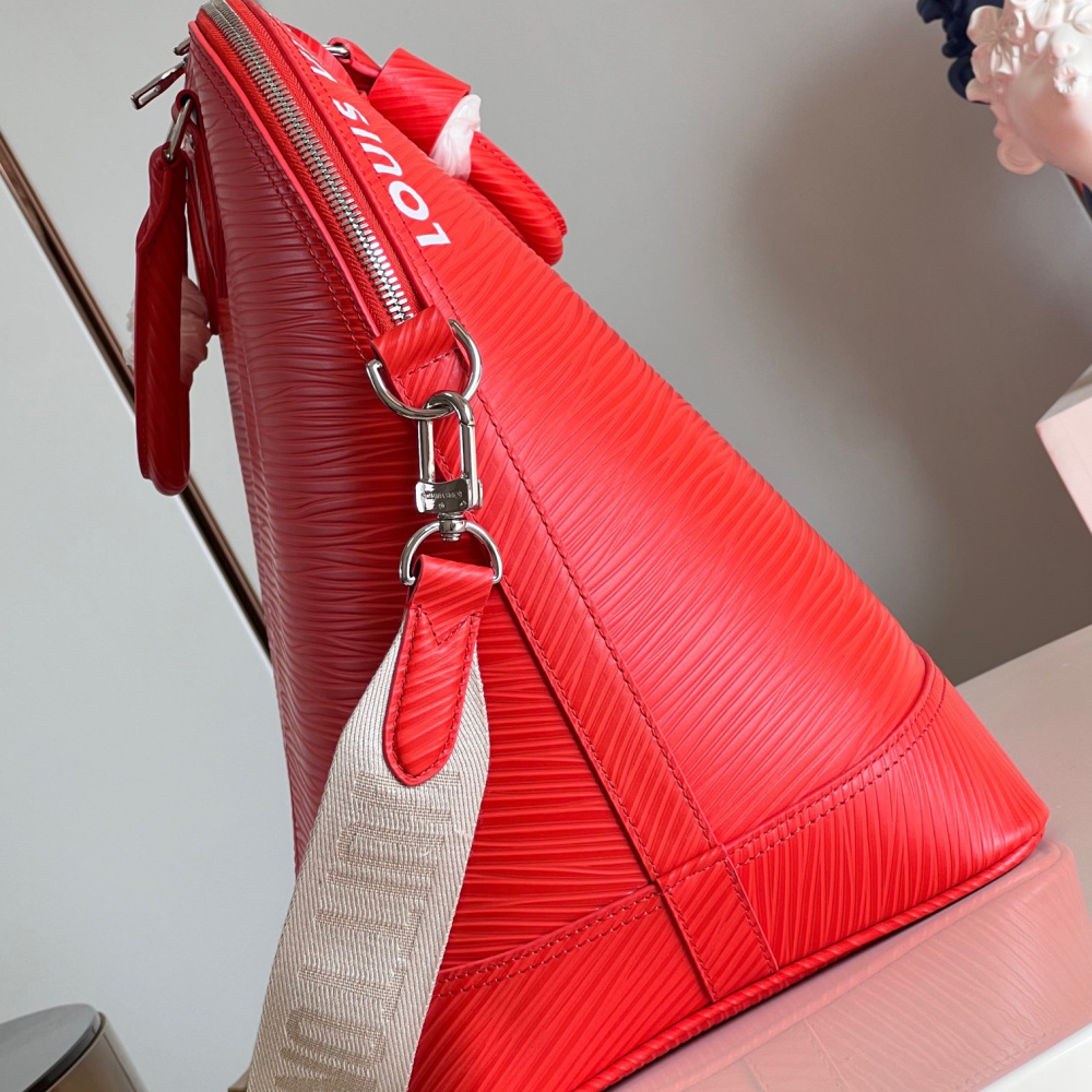 LV Alma GM M23102
