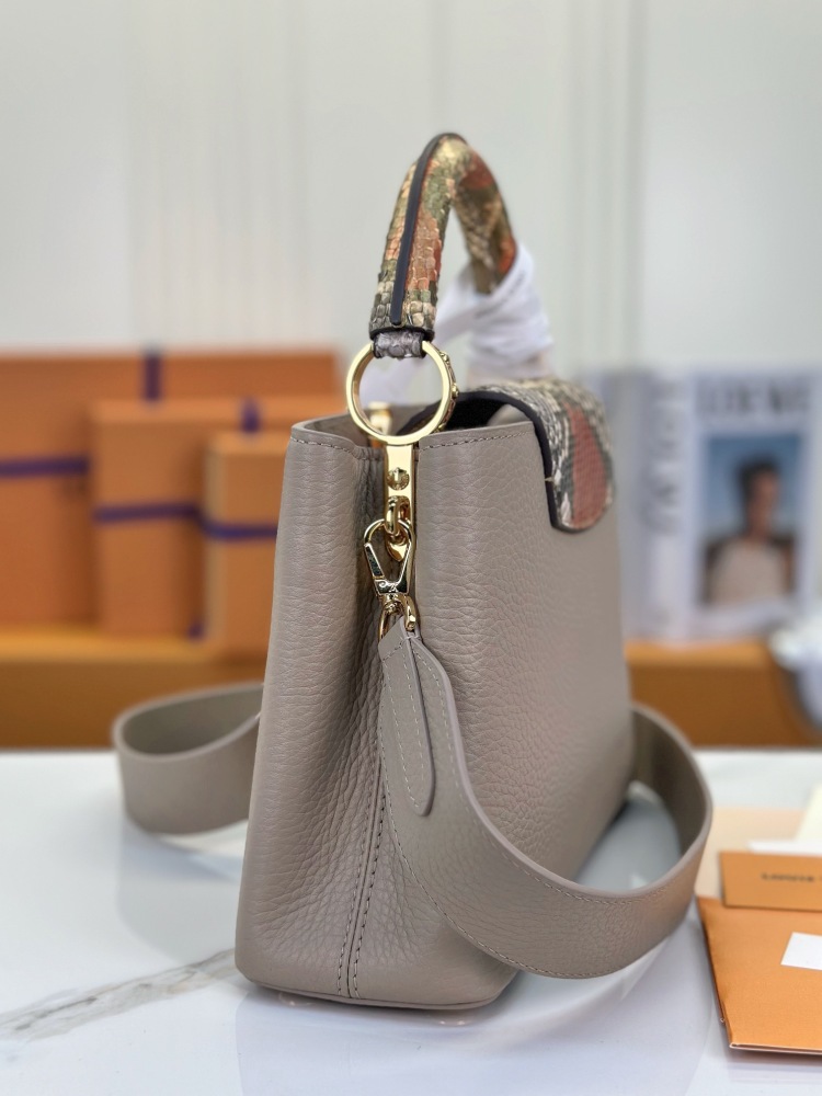 LV Capucines
