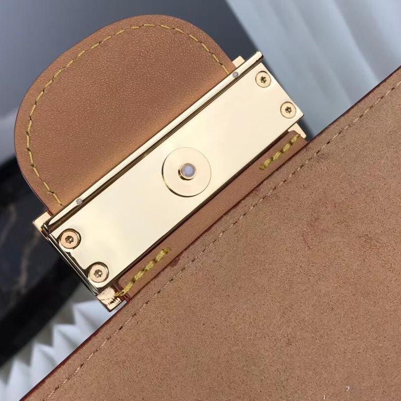 DAUPHINE Nicolas Dauphine LV