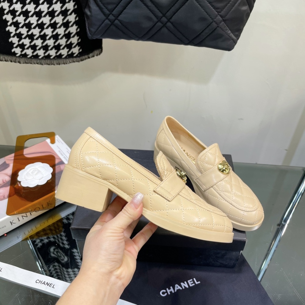 chanel CHANEL  香奈儿乐福