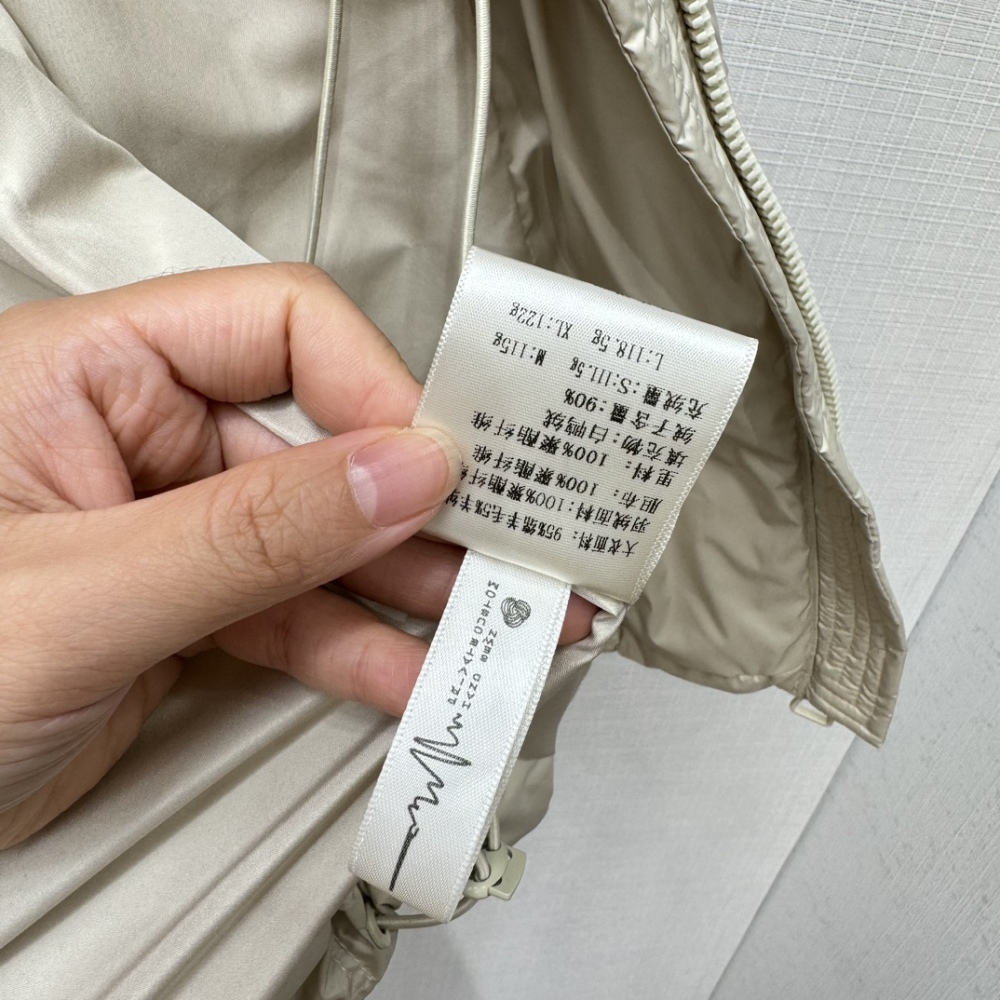 AAA top  Down jacket/cotton jacket 原单狠货 蒙口Moncler 羽绒服/棉服