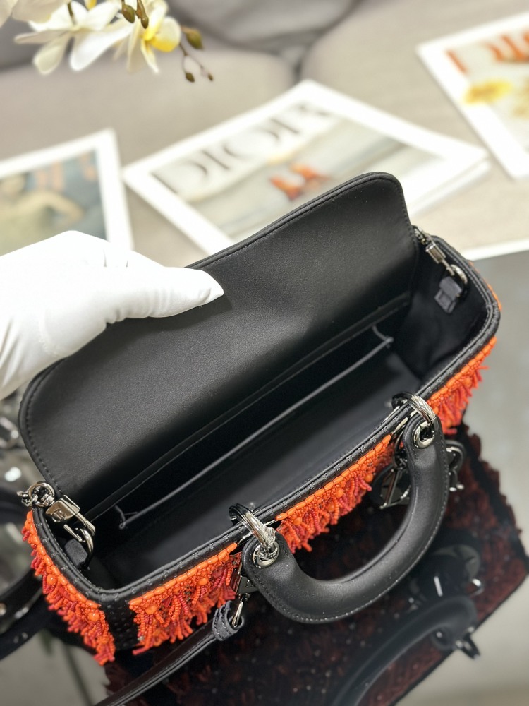 Dior Handmade bag Lady Joy Dior  size 26 x 13.5 x 5