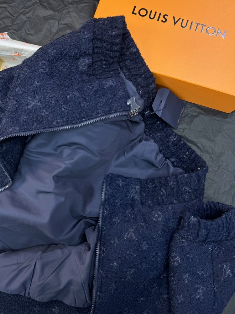AAA top  Down jacket/cotton jacket LV路易威登 原单狠货 羽绒服/棉服