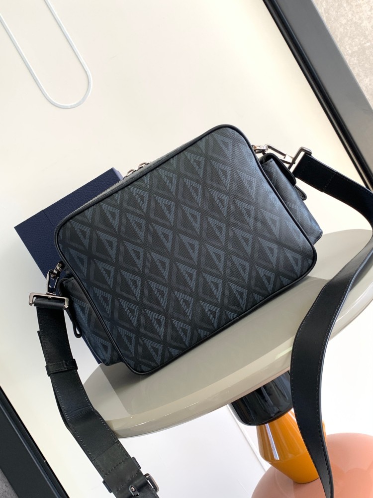 Dior man's CD Dimond Messenger Bags