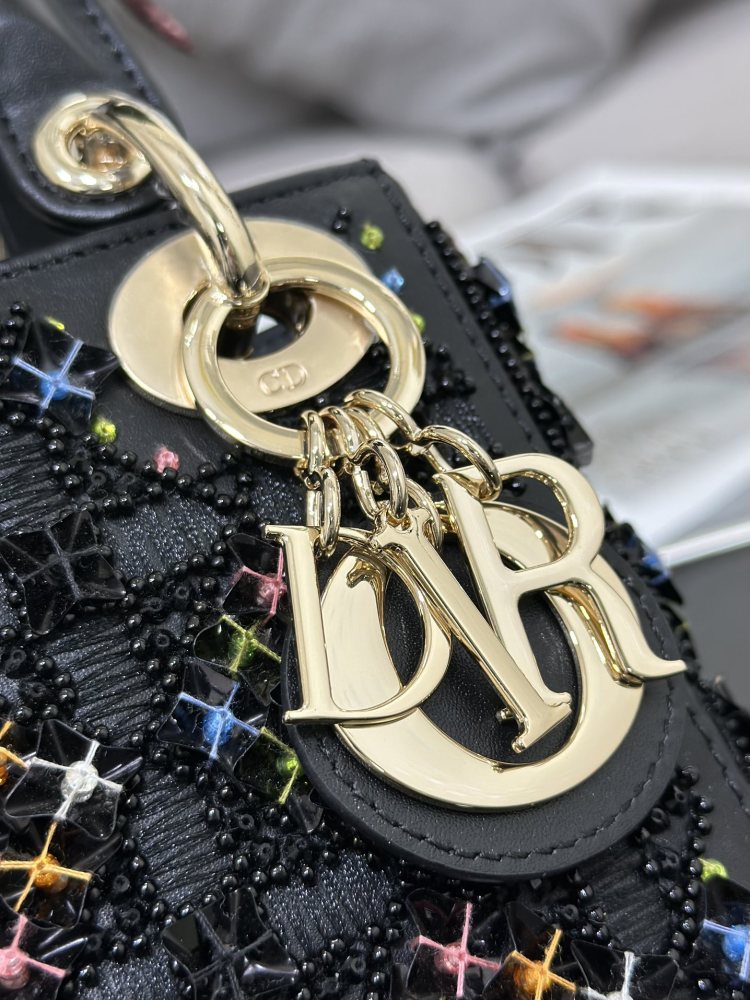 Dior Handmade bag Lady Dior Dior  size 17 x 15 x 7