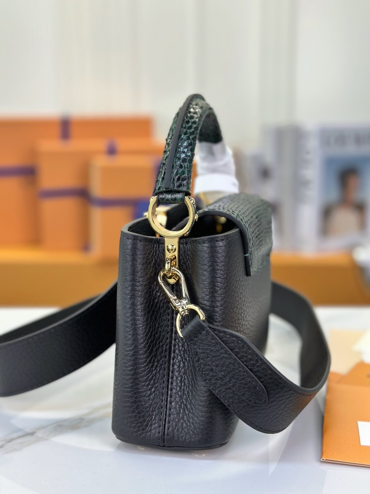 LV Capucines