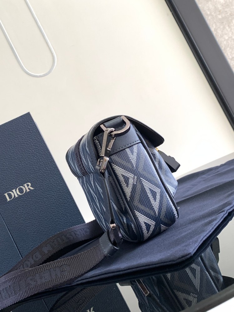 Dior man's CD Dimond Messenger Bags