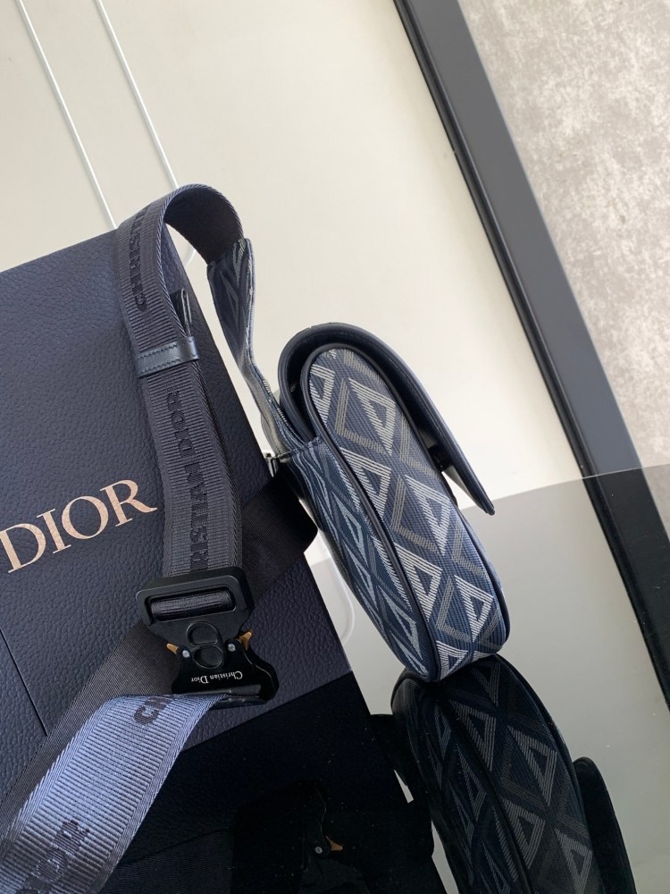 Dior man's CD Dimond saddle bag