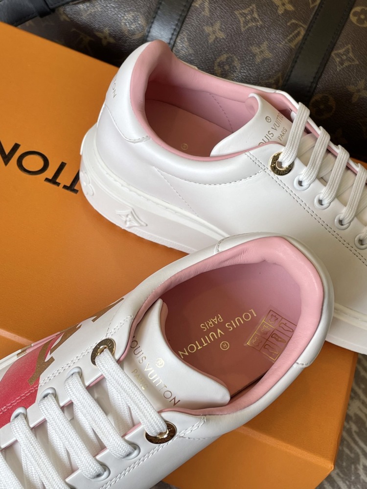 LV flats  LV运动鞋