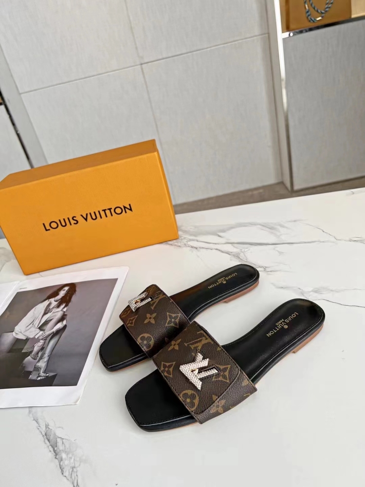 slippers Louis  LV拖鞋