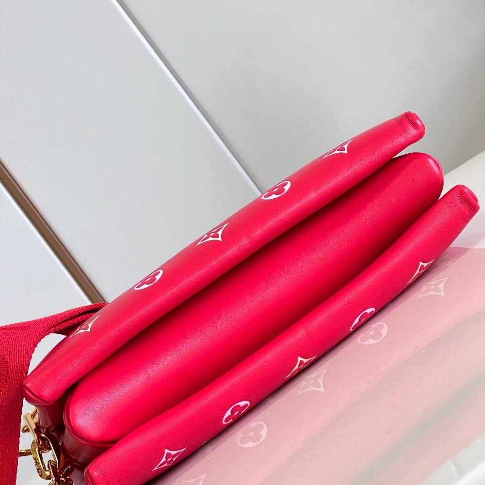Coussin Monogram size 26x20x12