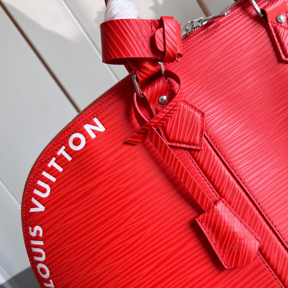 LV Alma GM M23102