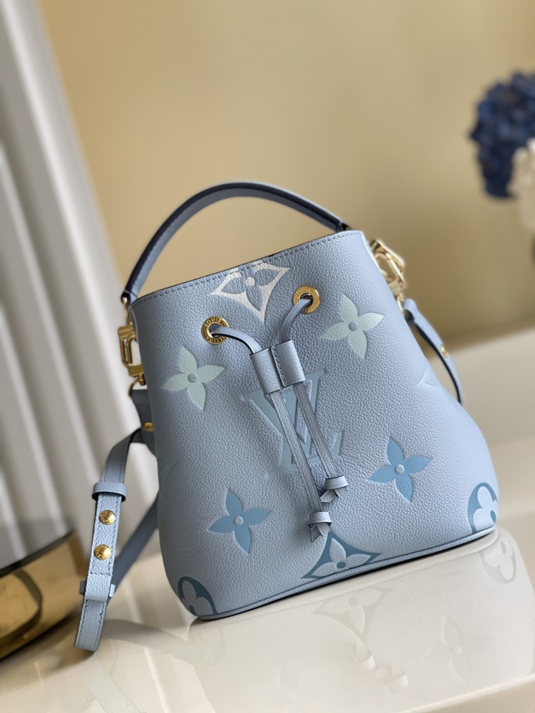 LV Empreinte Monogram Giant Bucket Bags   size 20 x 20 x 13