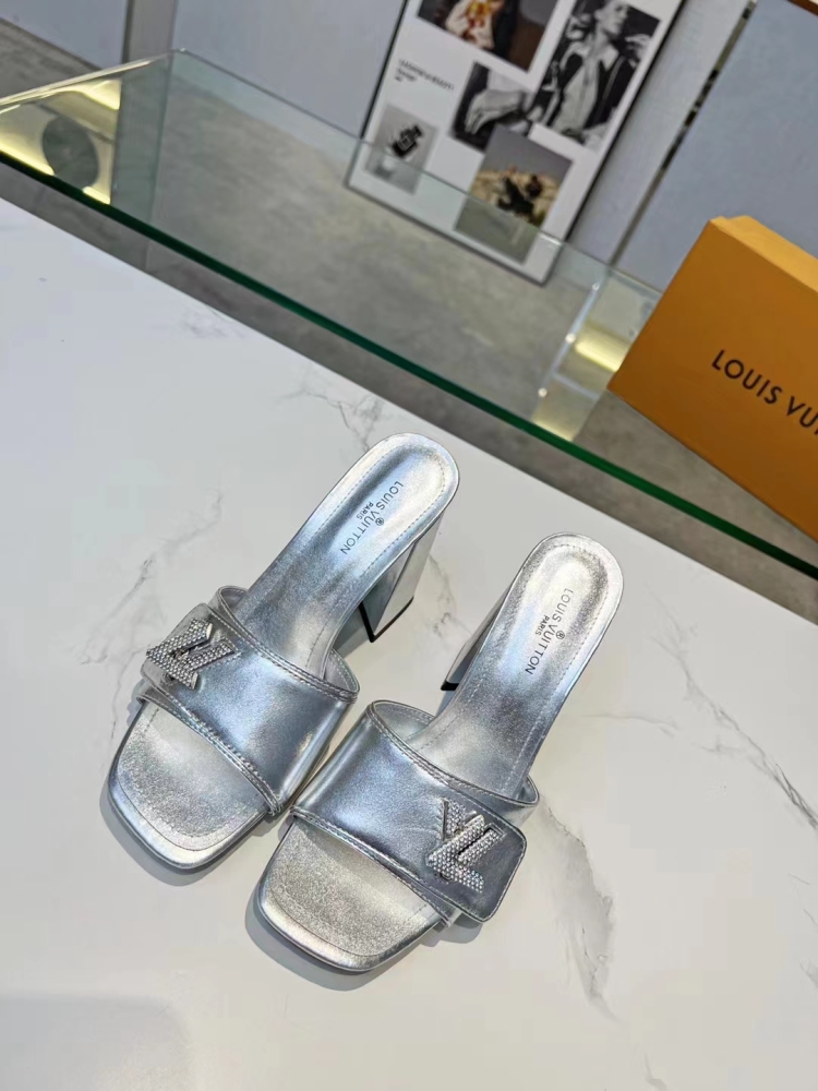 slippers Louis  LV拖鞋