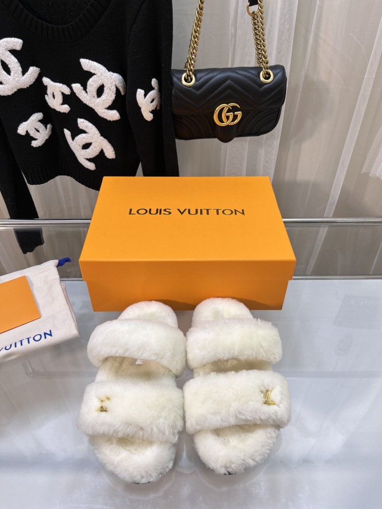 LV slippers LV  lv