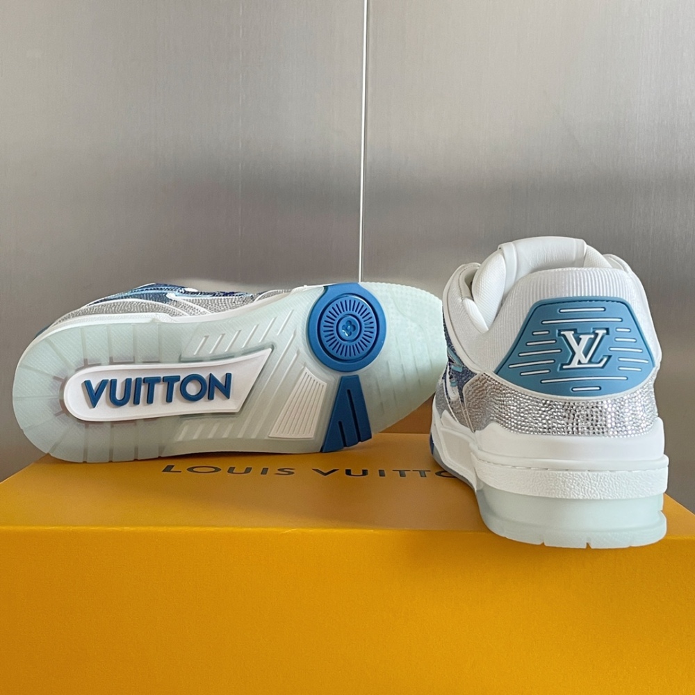 LV flats LV size  LV运动鞋