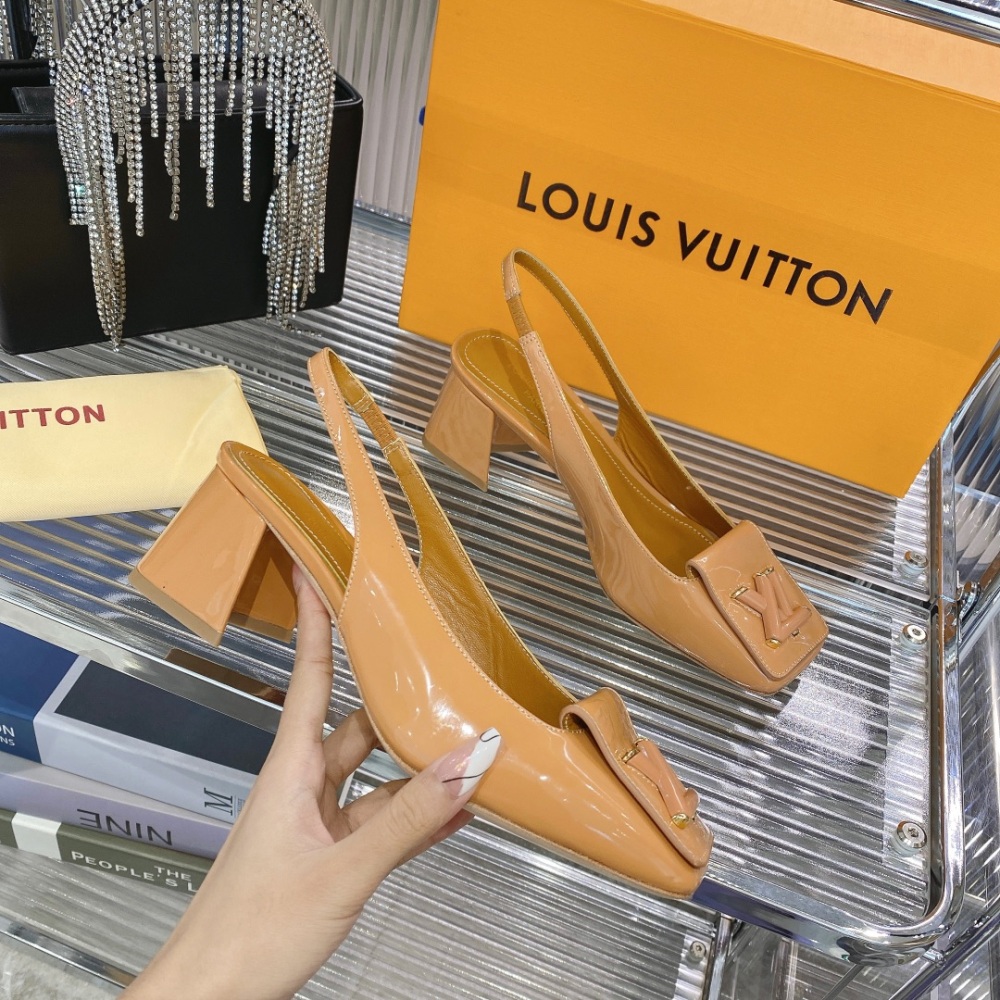 LV high heels LV  LV单鞋