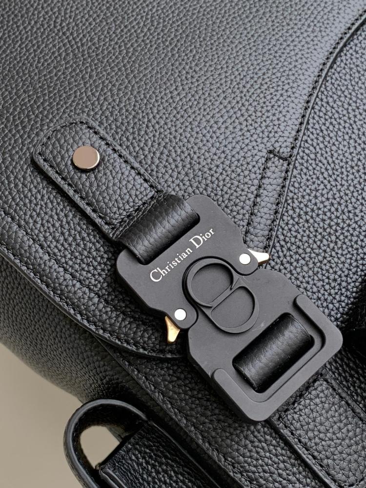 Dior manbag