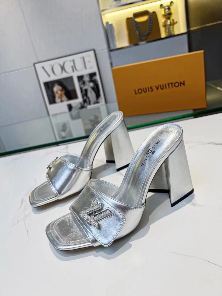 slippers Louis  LV拖鞋