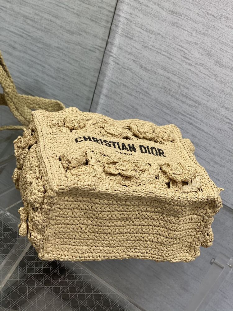 Dior Handmade bag size