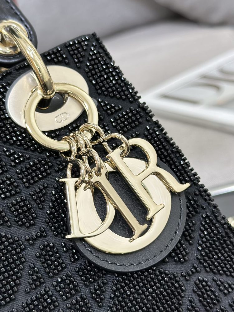 Dior Handmade bag Lady Dior Dior  size 17 x 15 x 7