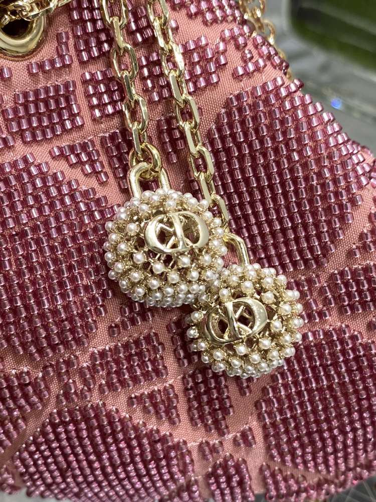 Dior Handmade bag size