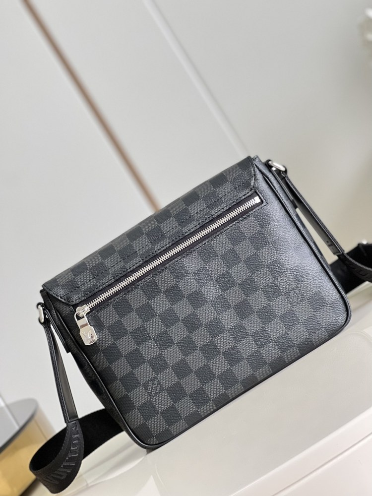 LV Alma GM M23102
