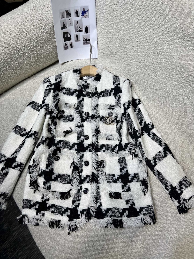 coat  Chanel