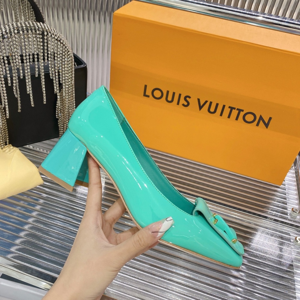 LV high heels LV  LV单鞋
