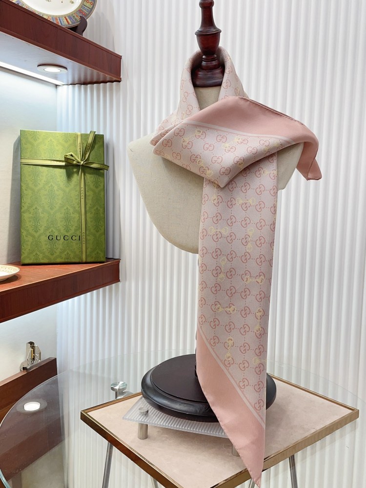 GUCCI Scarf