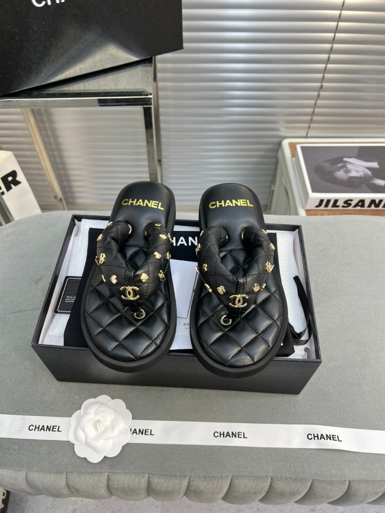 chanel slippers