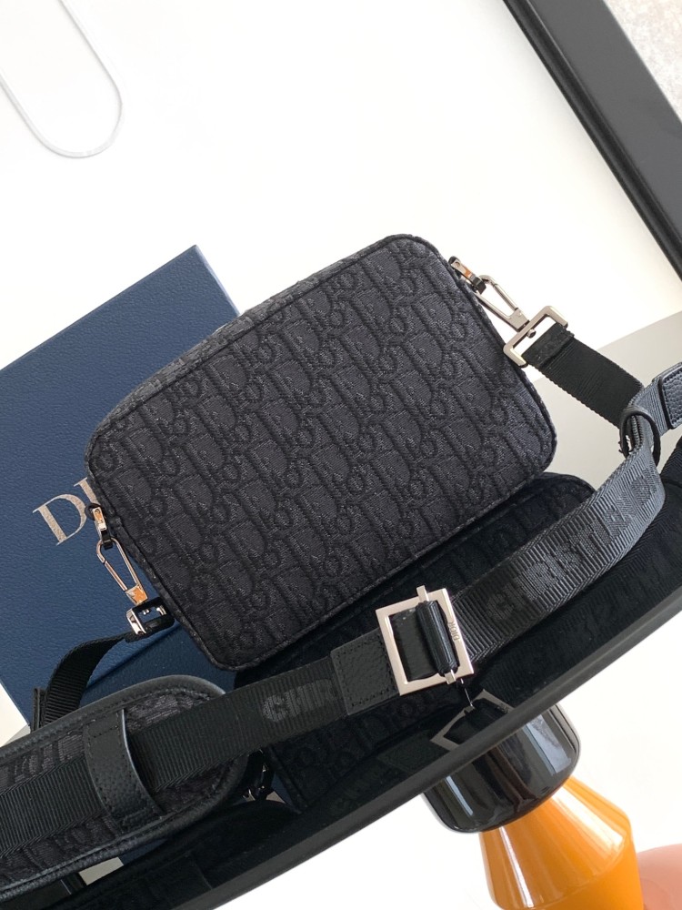 Dior man's CD Dimond Messenger Bags