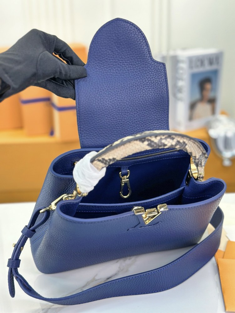 LV Capucines