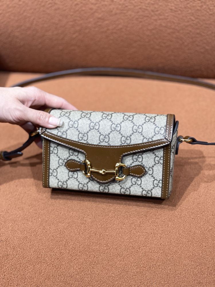 Gucci GG Horsebit  size 18x12x5