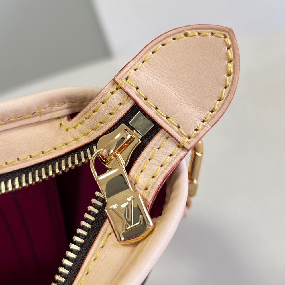 louisvuitton Neverfull  M46786
