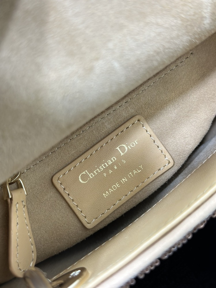 Dior Handmade bag Lady Dior Dior  size 17 x 15 x 7