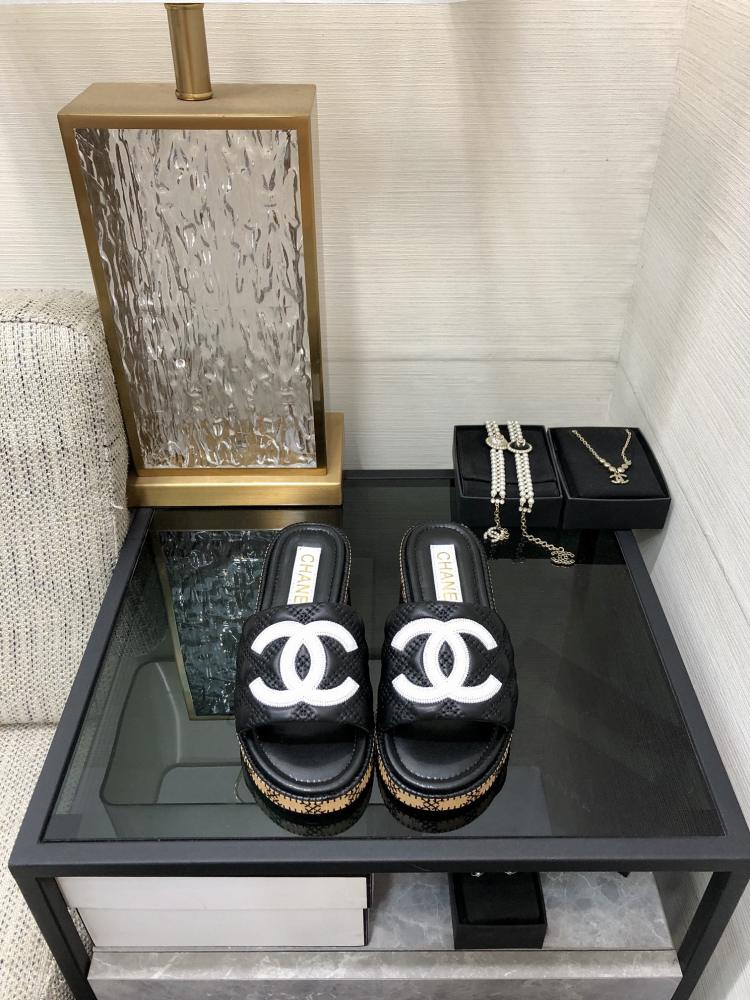 chanel SIZE  香奈儿拖鞋