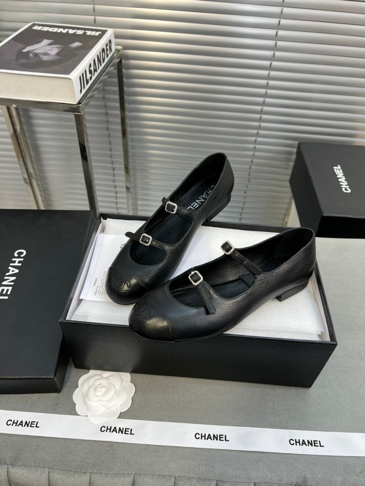 chanel  小香玛丽珍