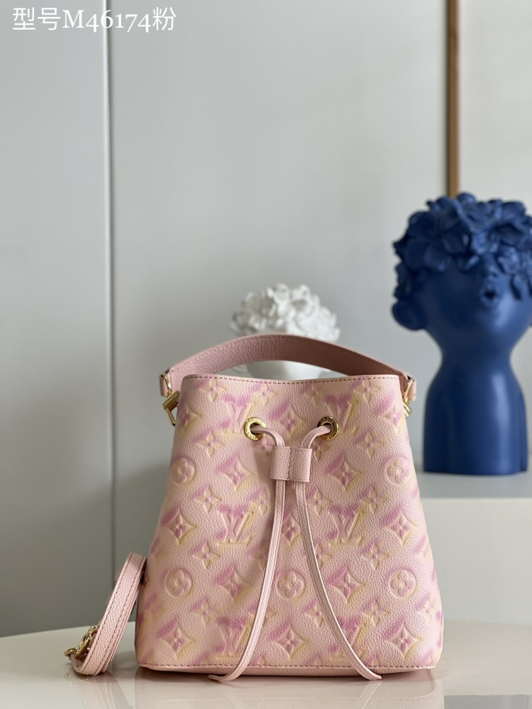 LV BB Monogram Empreinte Bucket Bags  size 20 x 20 x 13