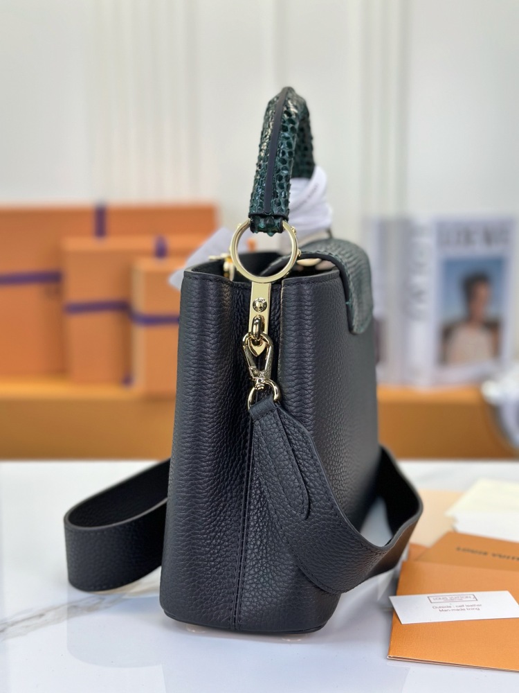LV Capucines