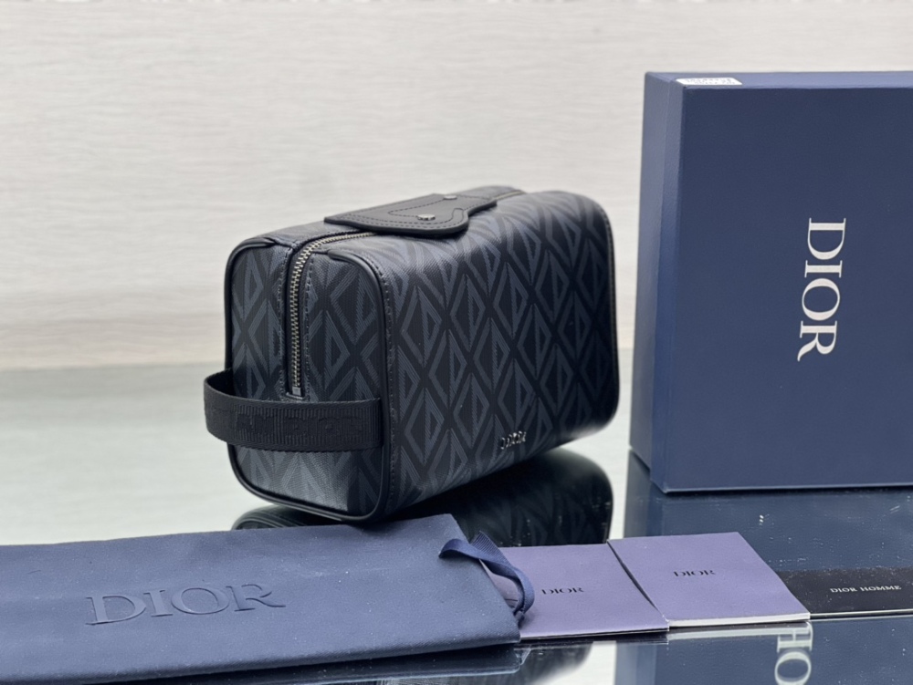 Dior man's CD Dimond Lingot 26