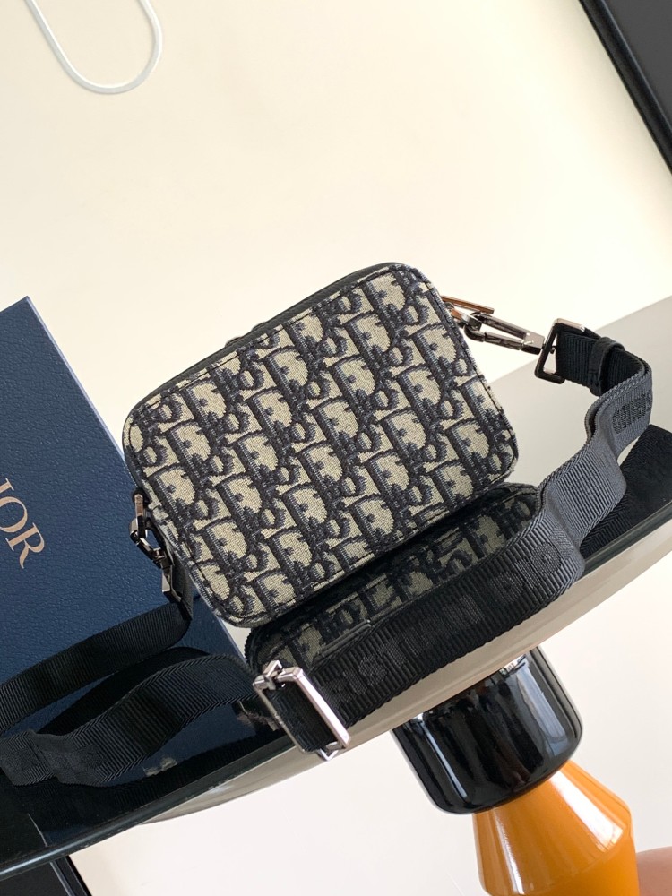 Dior man's Oblique Messenger Bags