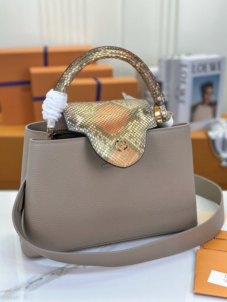 LV Capucines