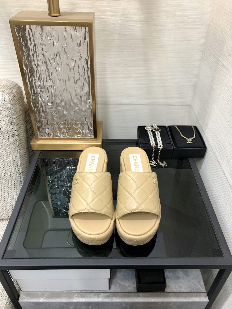 chanel SIZE  香奈儿拖鞋 小香厚底
