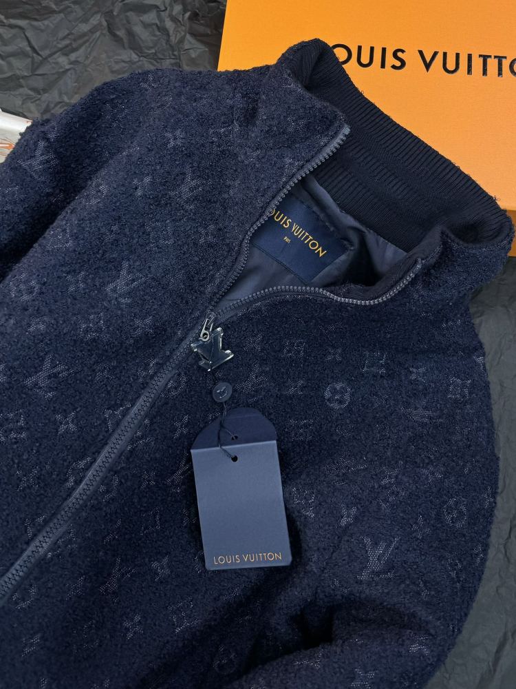 AAA top  Down jacket/cotton jacket LV路易威登 原单狠货 羽绒服/棉服